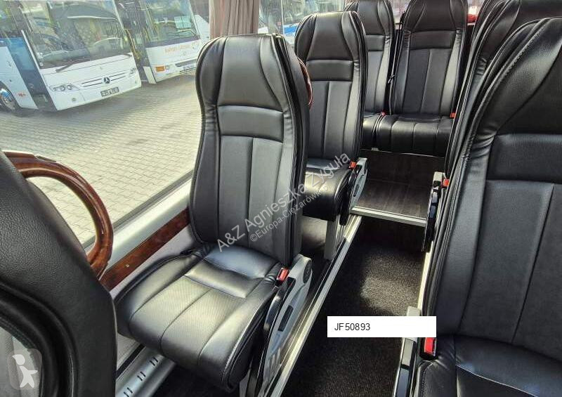 باص Mercedes SPRINTER 519