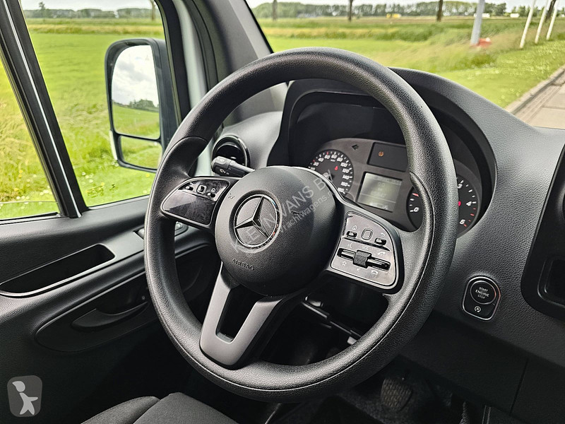 Furgoneta Mercedes 311 L2H1 9-Pers TOURER!