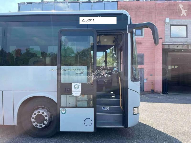 باص Iveco