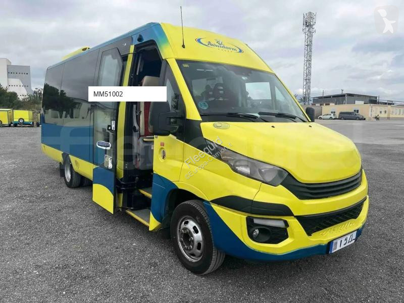 باص Iveco Ferqui