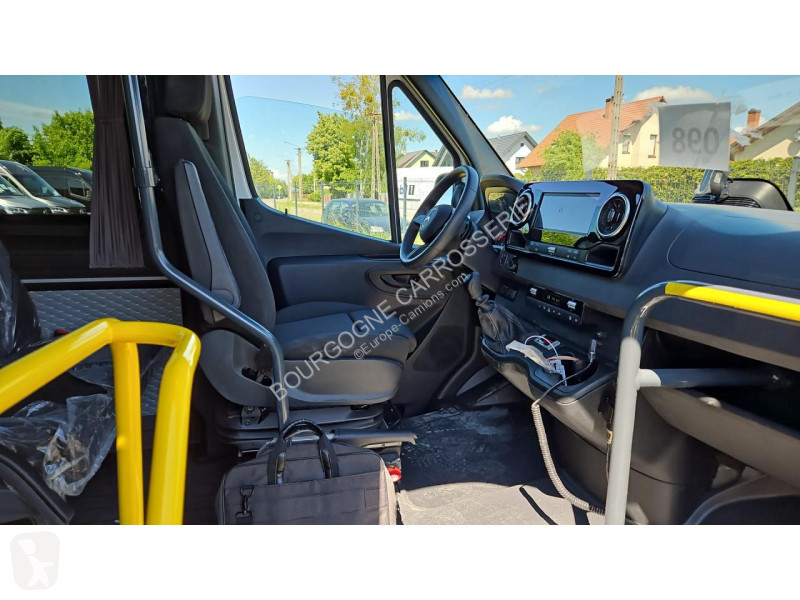 Autobus Mercedes SPRINTER Mercedes-Benz 517...