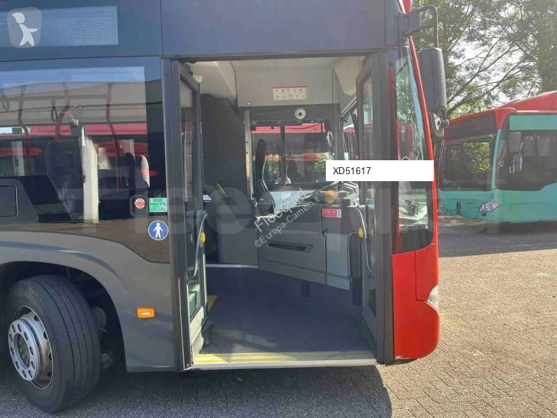Autobussen Mercedes