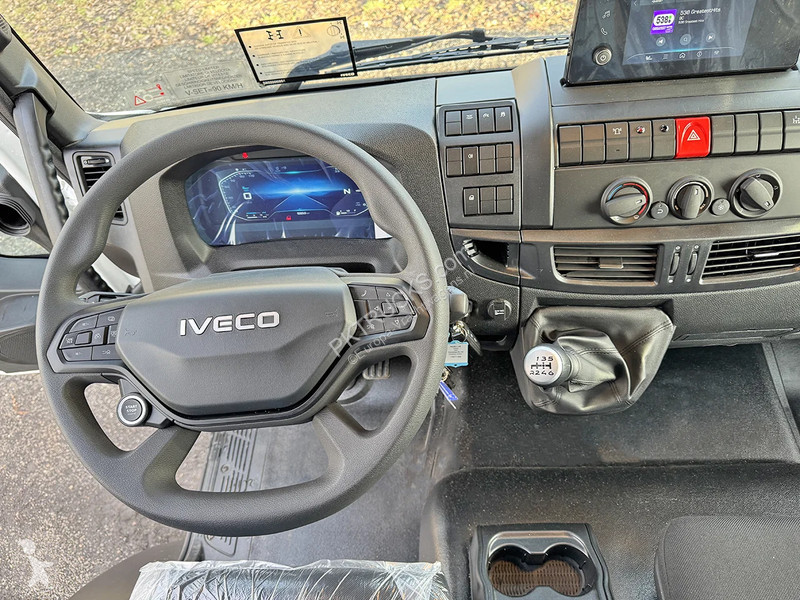 باص Iveco EuroCargo 150 E25WS Midi Bus (2 units)
