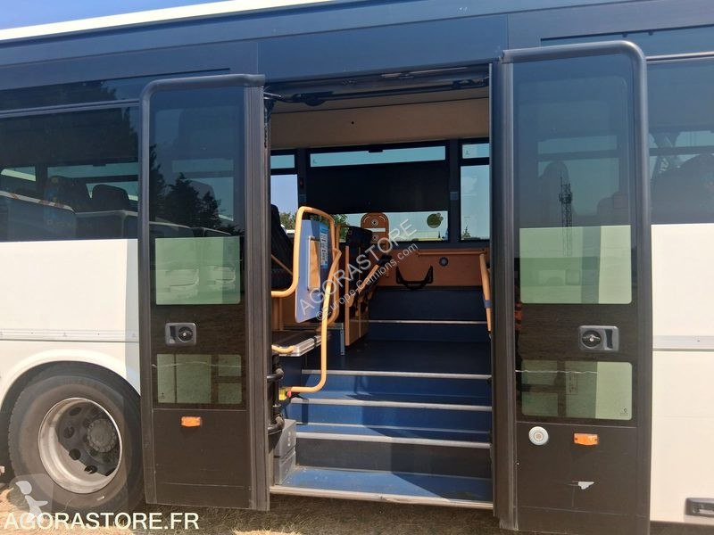 باص Irisbus RECREO