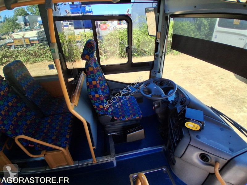 باص Irisbus RECREO