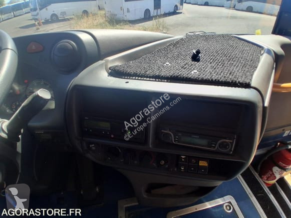 Autobuz
