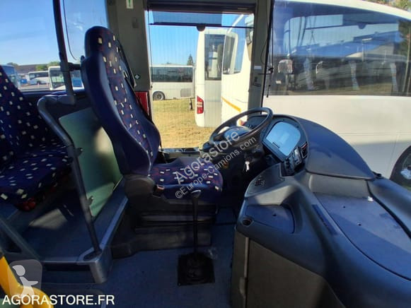 Autobuz