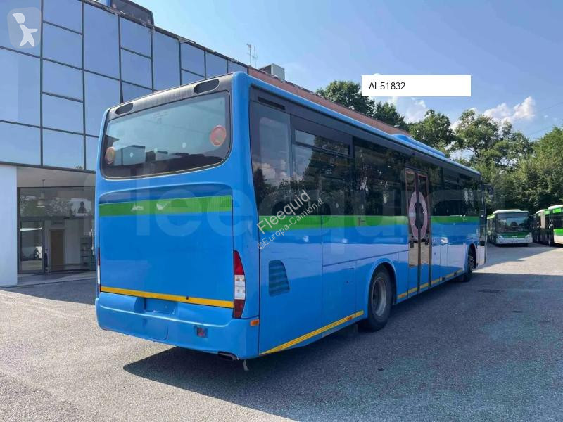 باص Iveco
