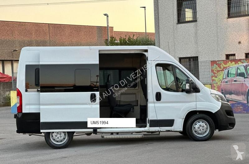 Ônibus transporte Fiat ducato