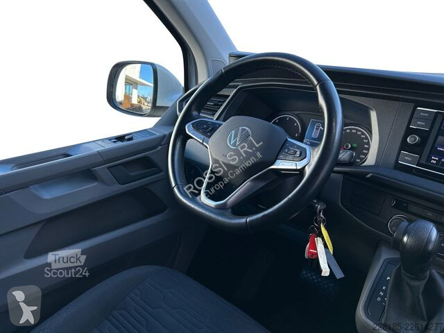 Véhicule utilitaire Volkswagen  VW CARAVELLE...