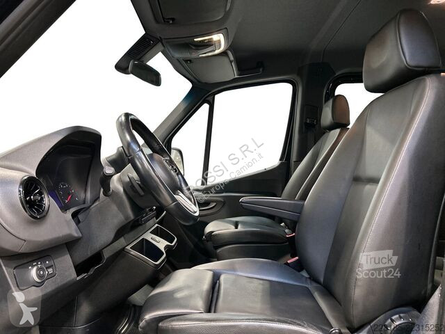 Véhicule utilitaire Mercedes III - sprinter 317...