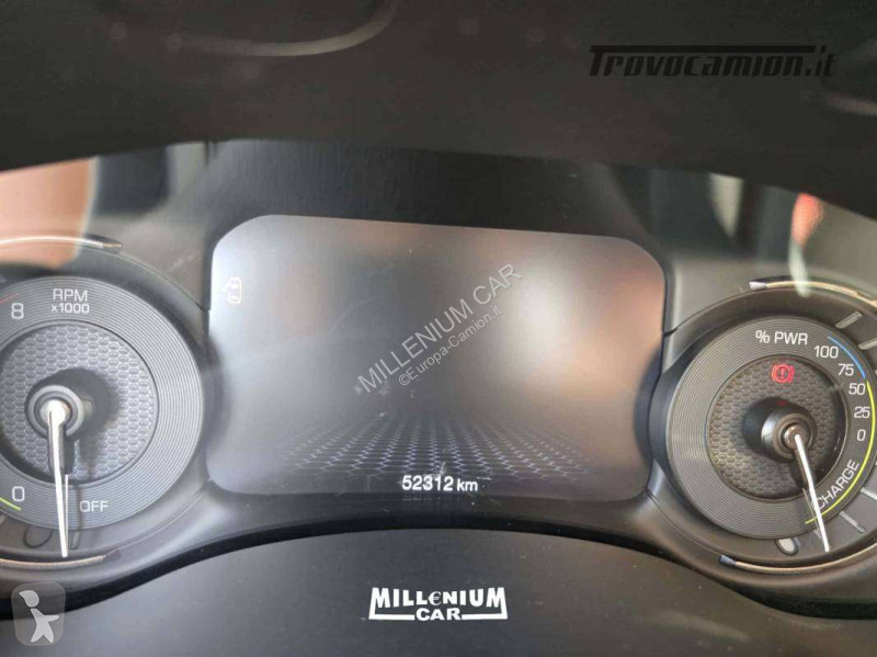 Autobussen  RENEGADE 4XE 2022 LIMTED KM 52000
