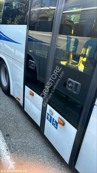 Міський автобус Irisbus RECREO