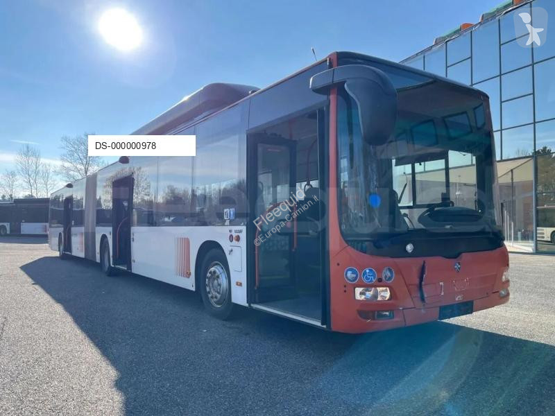 Ônibus transporte MAN