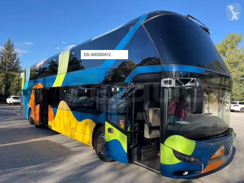 Ônibus transporte Neoplan Skyliner
