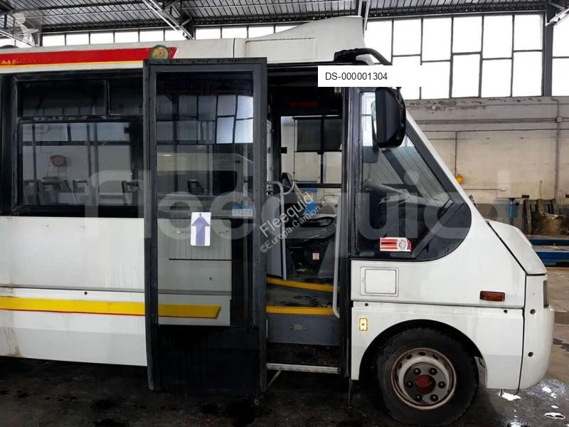 Ônibus transporte Iveco Cacciamali