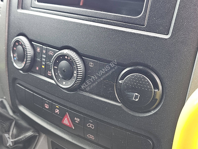 Haszongépjármű Volkswagen 2.0 L3H2 9 Pers Rolstoel