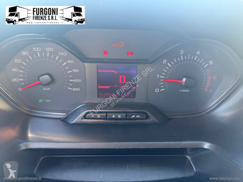 Autobus Peugeot BlueHDi 100 PC Furg. Pro