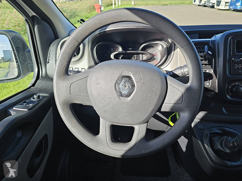 Autobus Renault 1.6 DCI L1H1 Kombi 8-Pers AC