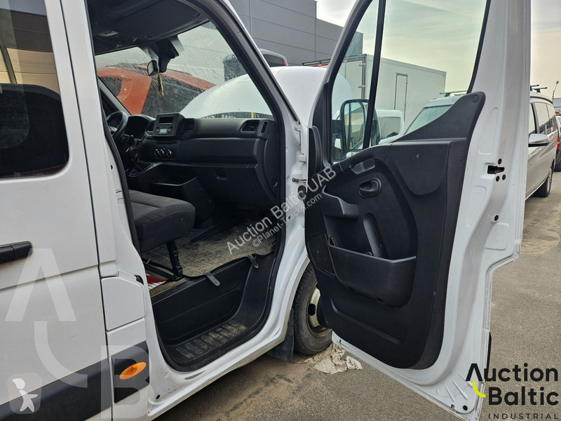 Buss Renault Multicab