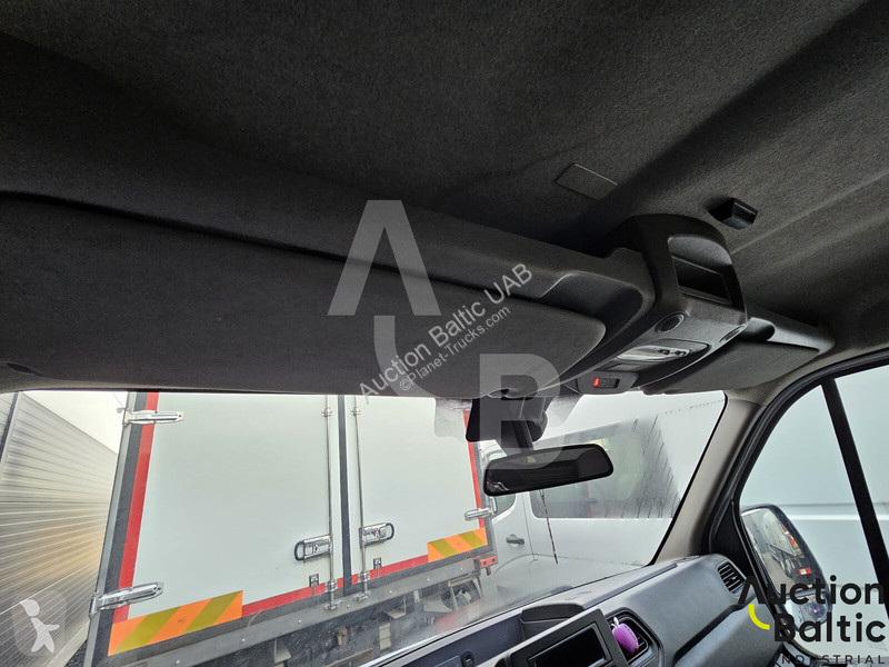 Buss Renault Multicab