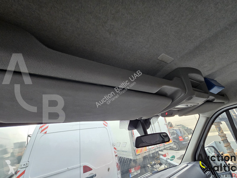 Buss Renault Multicab