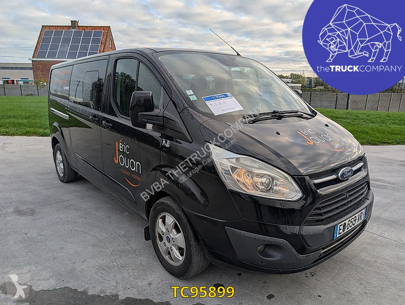 Véhicule utilitaire Ford 130cv 6 places