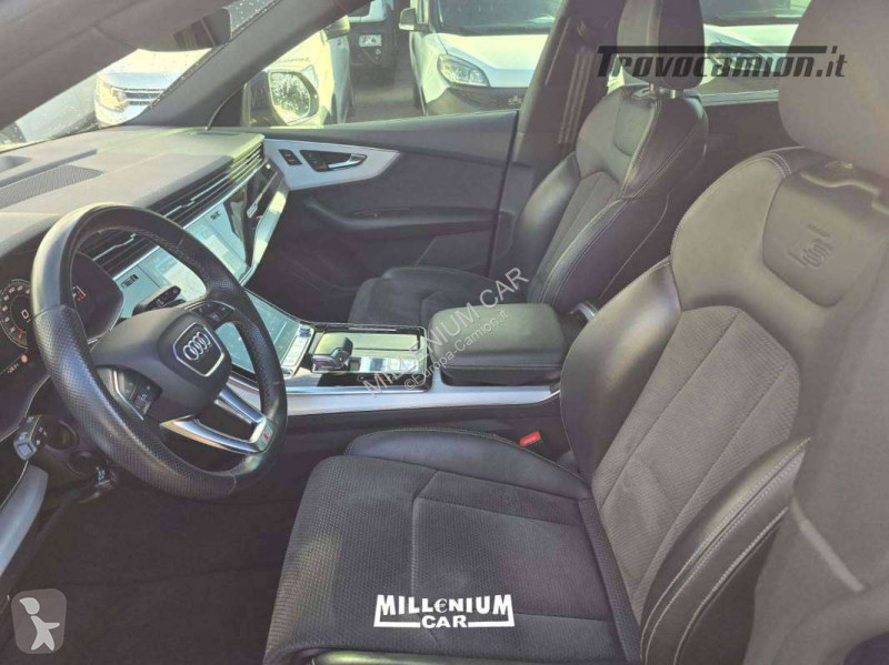 AUDI Q8 45TDI HYBRID 2021 KM 121000 bus