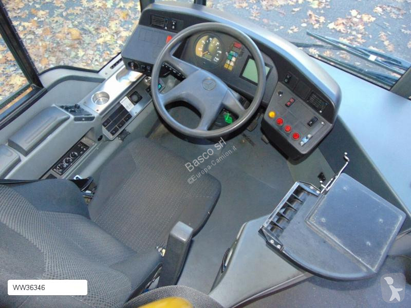 Autobuz Mercedes LE