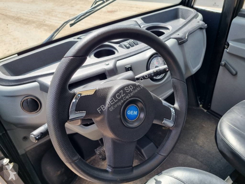 Autobuz  GEM E4 Electric 4x2 VEHICLE ELECTRIC...