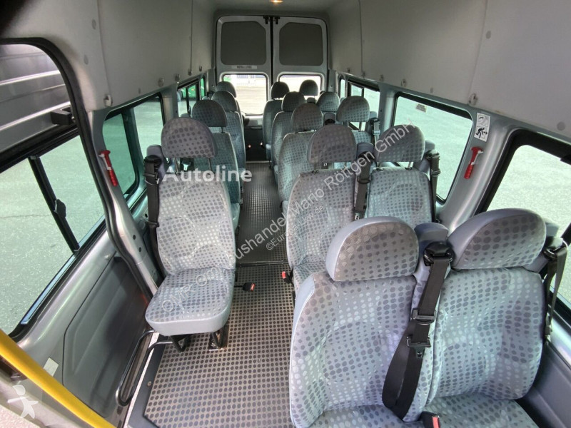 Autobus Ford