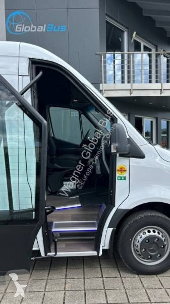 Autobus Mercedes 517 Multi neuf sur commande