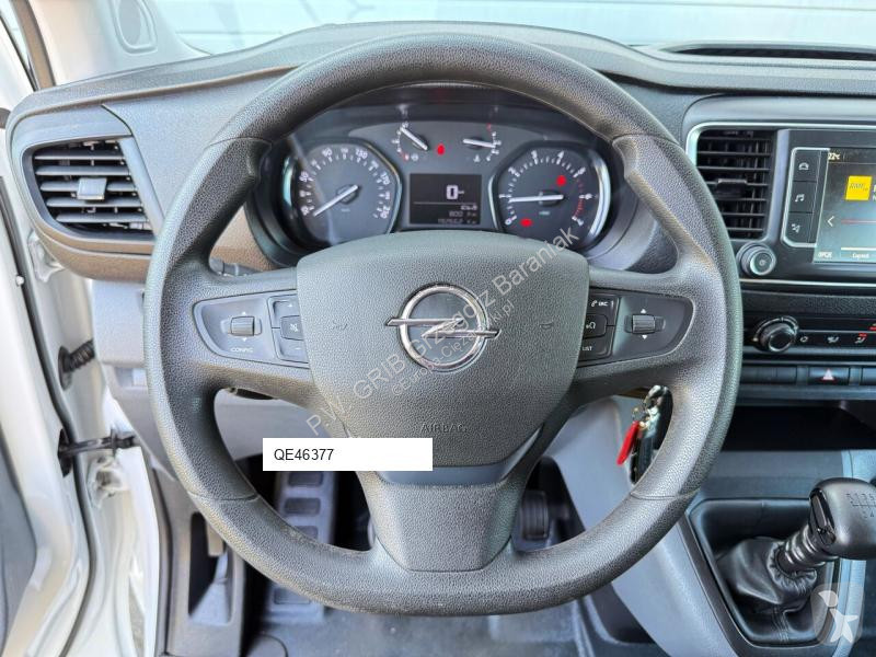 Autobus Opel Kombi 1.5 CDTI Compact 2,7t Enjoy...