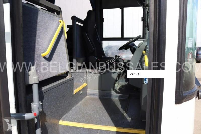 Autobuz Van Hool T