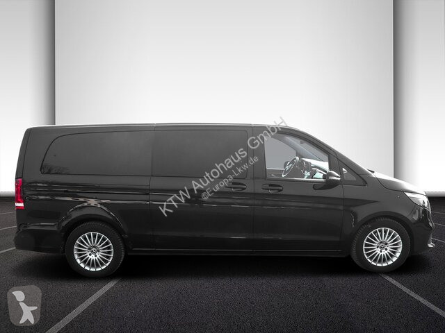 Bedrijfswagen Mercedes