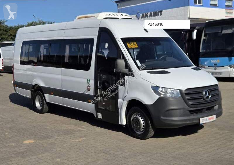 Autobus Mercedes 516