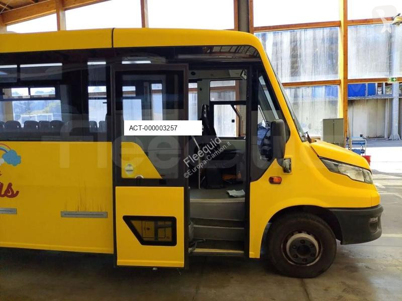 Veicolo commerciale Iveco Indcar