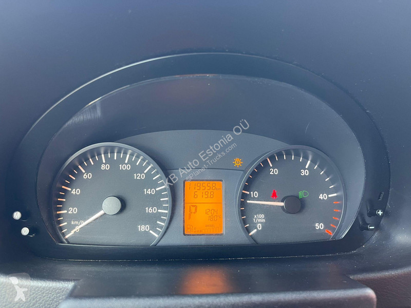 Camioneta Mercedes 516 CDI 12 SEATS + 2...