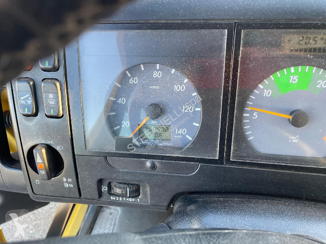Градски автобус Mercedes 818 CDI SORA 43+2+1