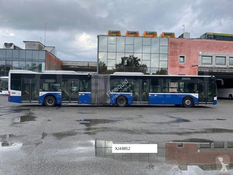 Autobussen Mercedes Conecto