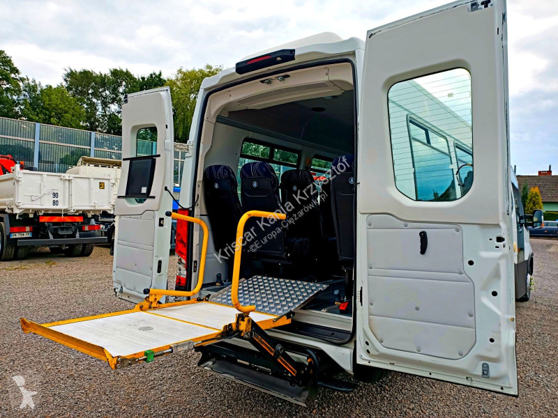 باص Iveco Line 60C17 24 Seats LIFT LIFT