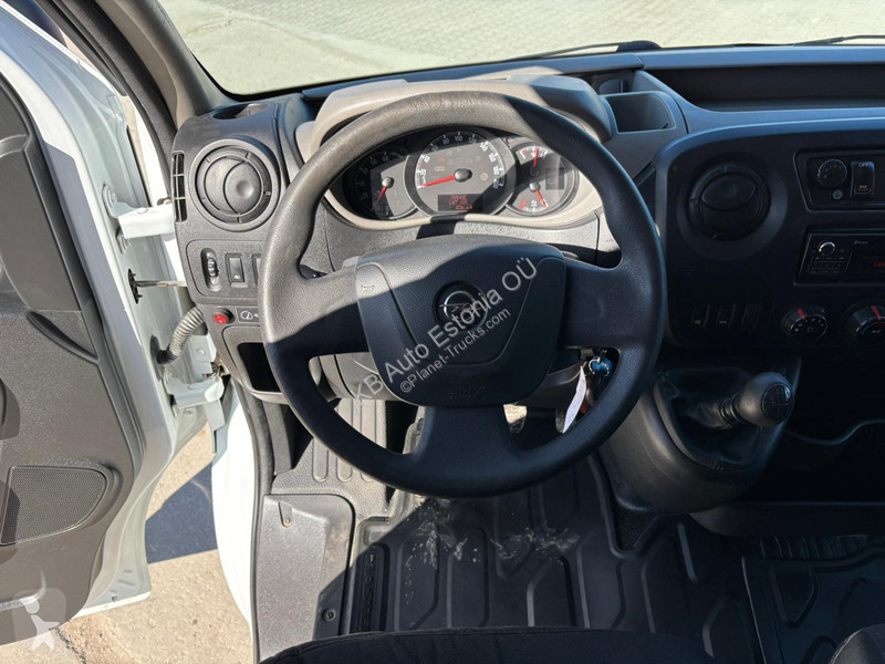 باص Opel 12 SEATS