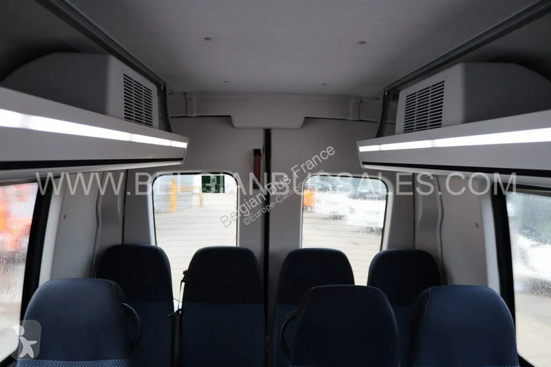 Véhicule utilitaire Iveco / 7.6m / Automatic /...