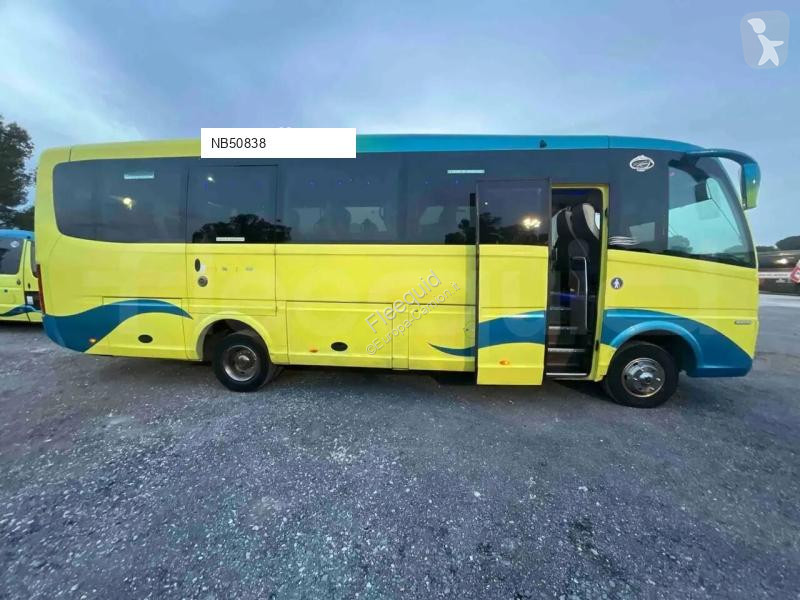 باص Iveco Ferqui