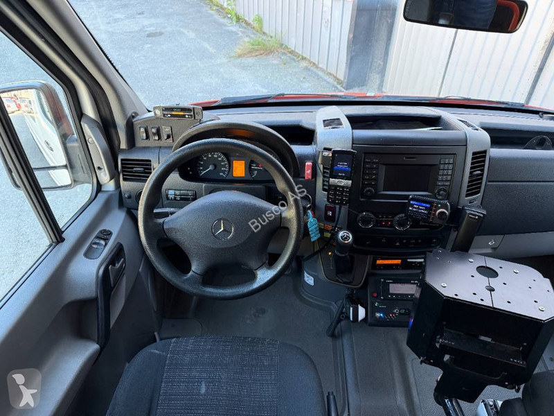 باص Mercedes 516CDI 4x4. 17+1 seats