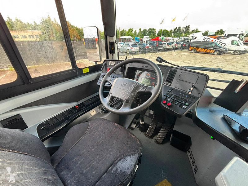 باص Volvo B8RLE 4x2 AC / AUXILIARY HEATING
