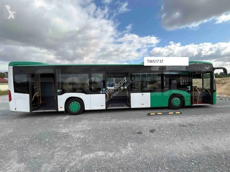 Autobussen Mercedes