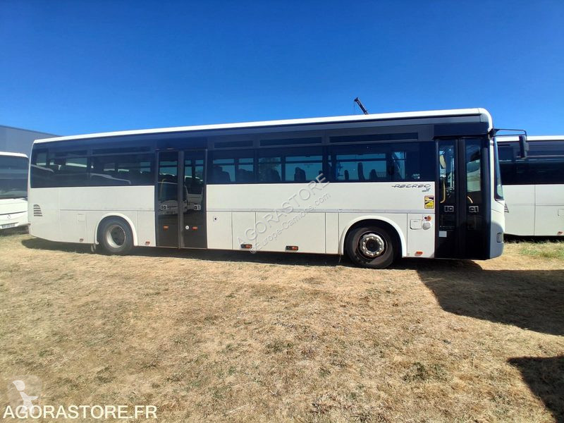 باص Irisbus RECREO