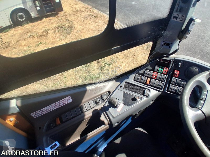باص Irisbus RECREO