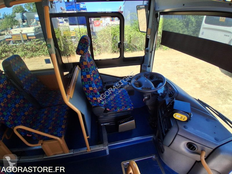 باص Irisbus RECREO